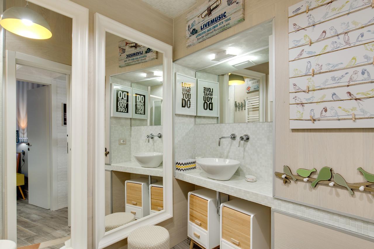 Rome As You Feel - Design Apartment At Colosseum Extérieur photo